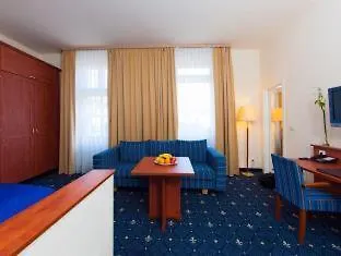 & Zarenhof Prenzlauer Berg 3*