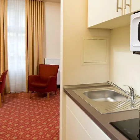 & Zarenhof Prenzlauer Berg Hotel 3*