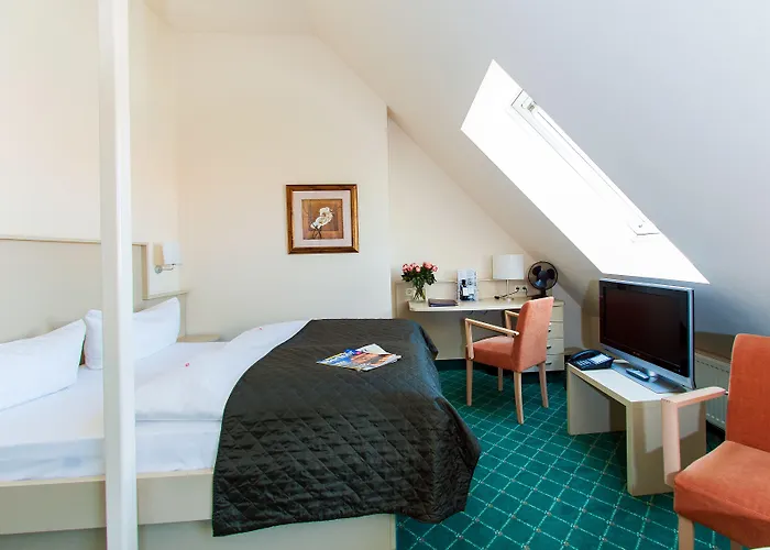 Hotel & Zarenhof Prenzlauer Berg 3*