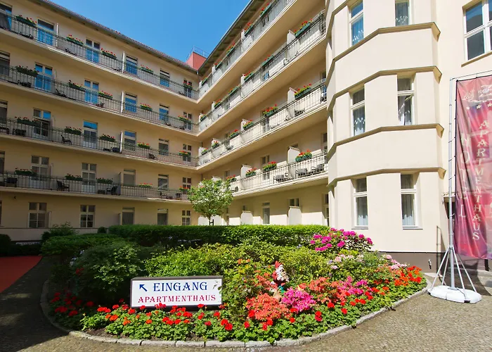 Hotel & Zarenhof Prenzlauer Berg 3*