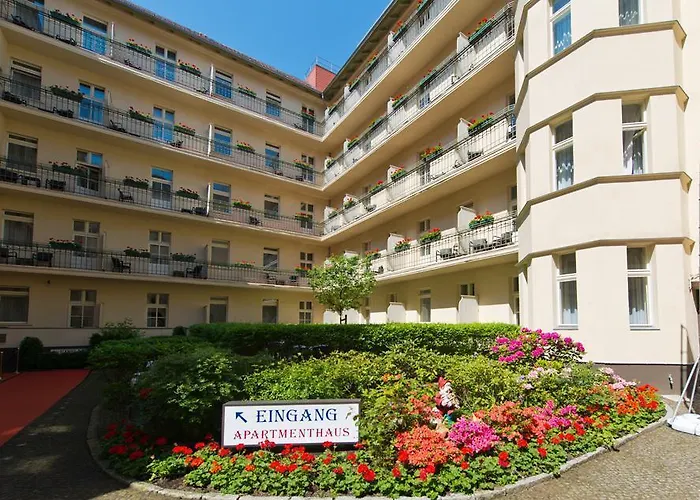 Hotel & Zarenhof Prenzlauer Berg 3*