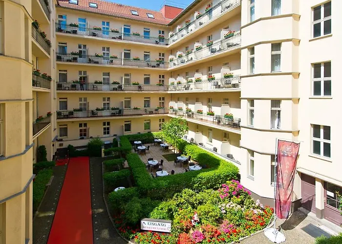 & Zarenhof Prenzlauer Berg