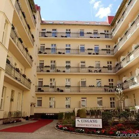 & Zarenhof Prenzlauer Berg Berlin